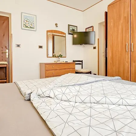 Apartment Alba